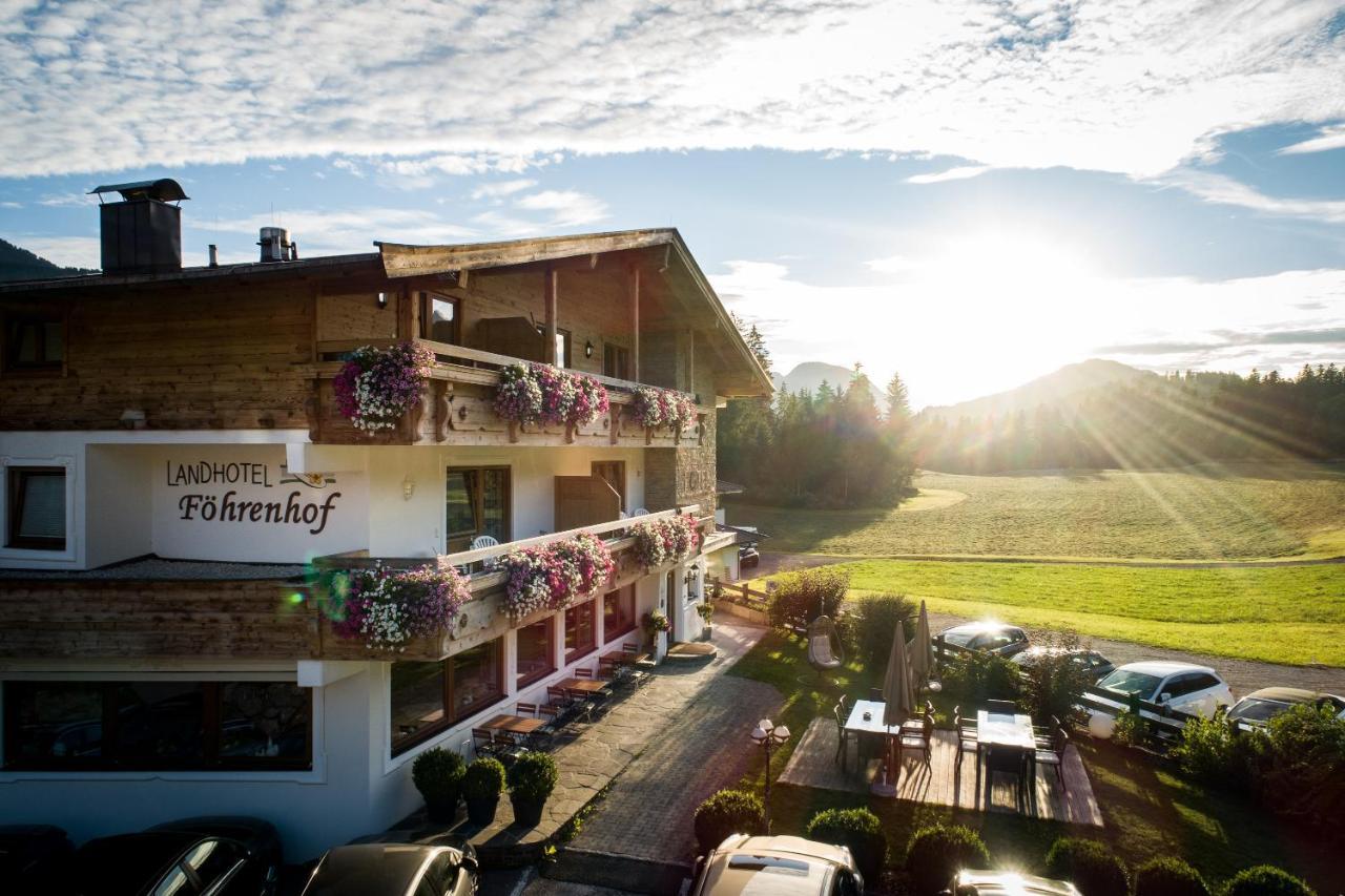 Landhotel Foehrenhof 엘마우 외부 사진