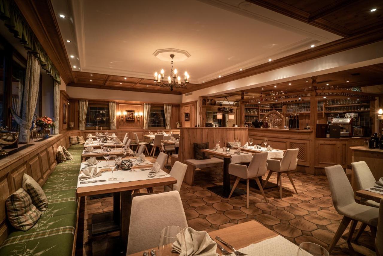Landhotel Foehrenhof 엘마우 외부 사진